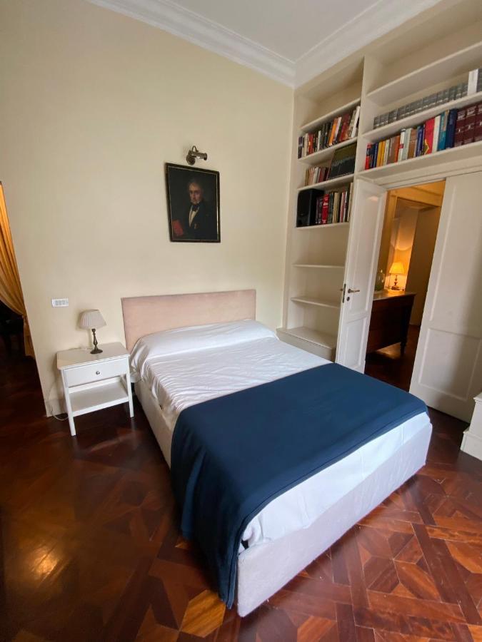 Royal Apartment In San Domenico Maggiore Napoli Esterno foto