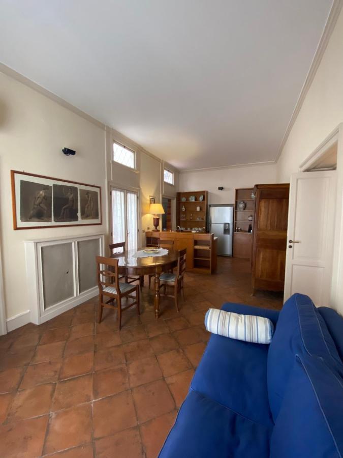 Royal Apartment In San Domenico Maggiore Napoli Esterno foto