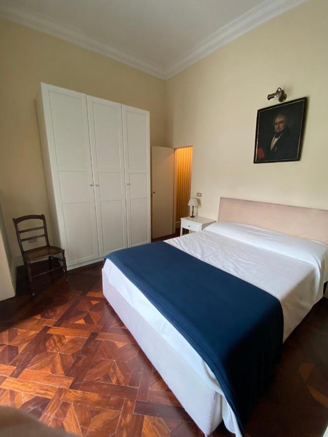 Royal Apartment In San Domenico Maggiore Napoli Esterno foto